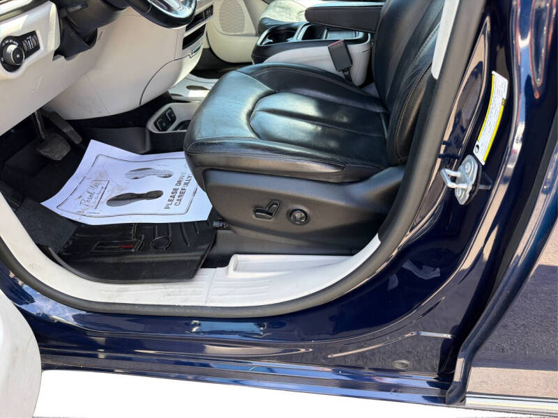 2019 Chrysler Pacifica Touring L