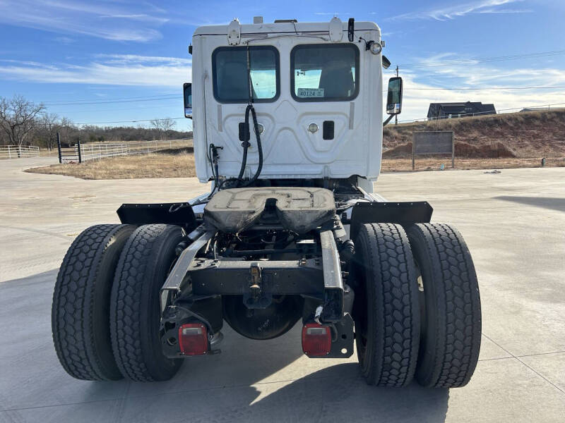 2012 Freightliner Cascadia