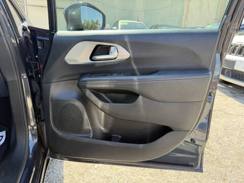 2020 Chrysler Pacifica Launch Edition