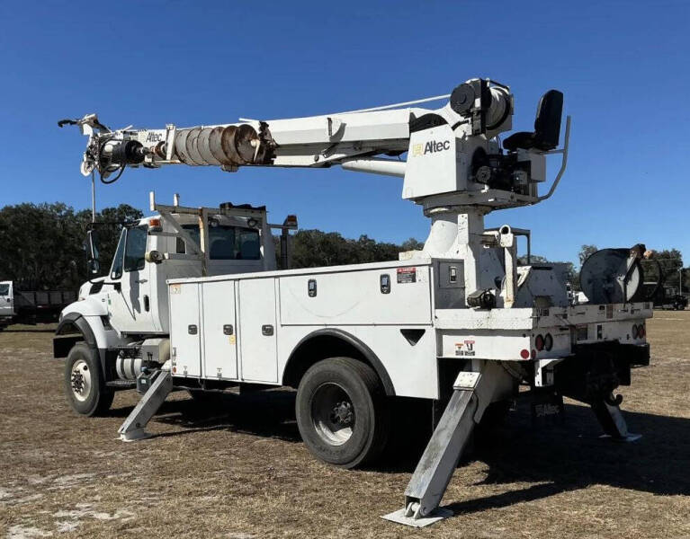 2017 International WorkStar 7300