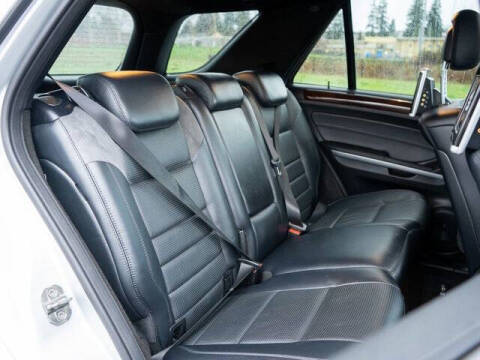 2010 Mercedes-Benz M-Class ML 63 AMG