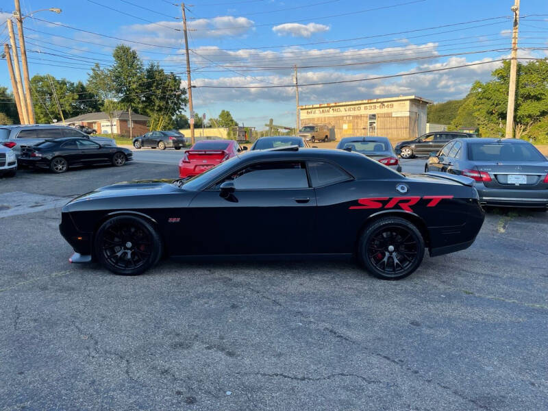 2015 Dodge Challenger SRT 392