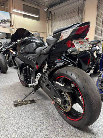 2013 Suzuki GSX-R750