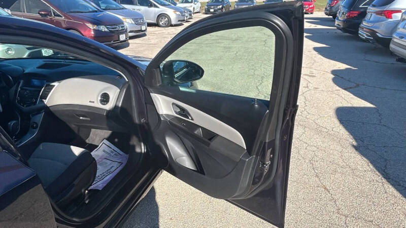 2014 Chevrolet Cruze LS Auto