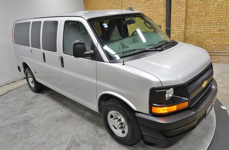 2017 Chevrolet Express LS 2500