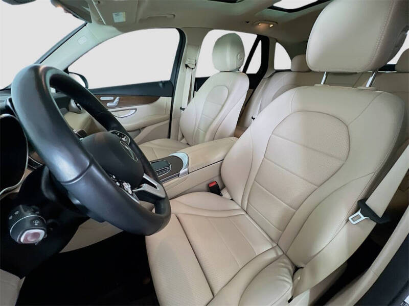 2022 Mercedes-Benz GLC GLC 300 4MATIC