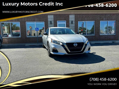 2021 Nissan Altima for sale at Luxury Motors Credit, Inc. in Bridgeview IL