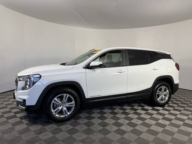 2023 GMC Terrain SLE