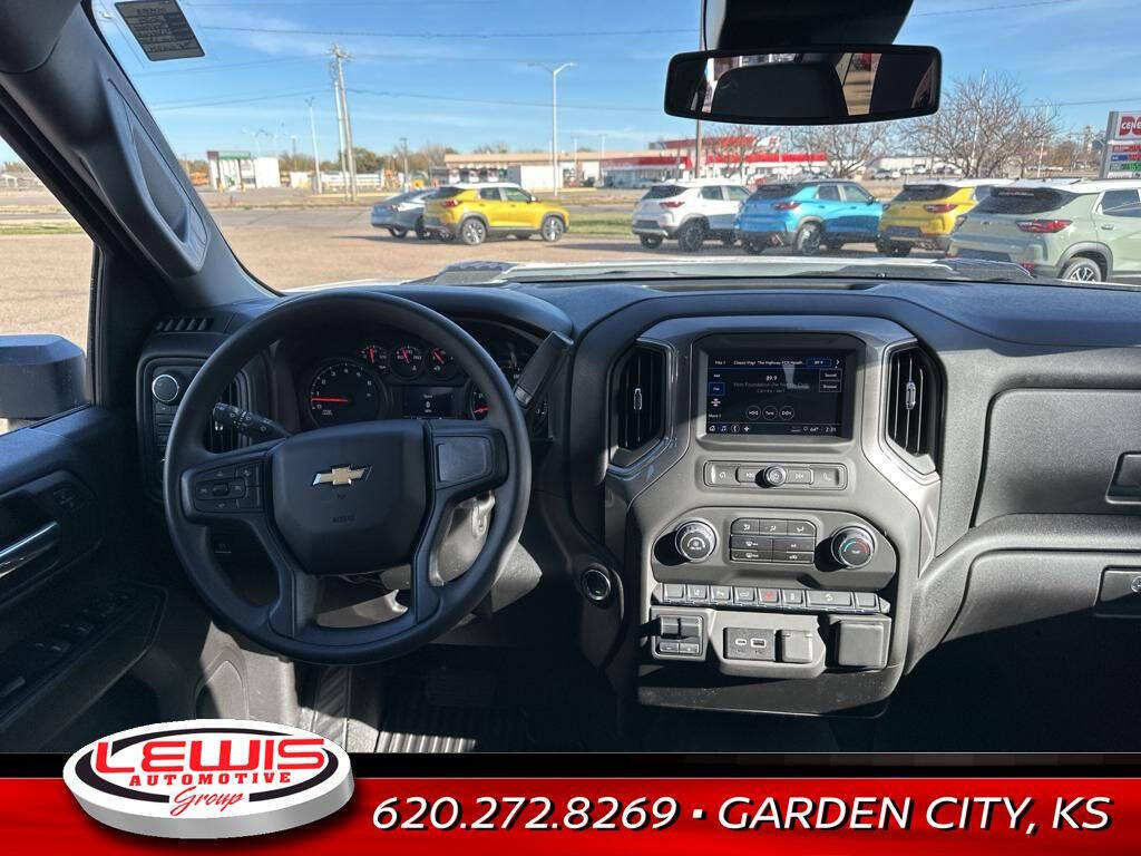 2025 Chevrolet Silverado 2500HD for sale at Lewis Chevrolet of Garden City in Garden City, KS