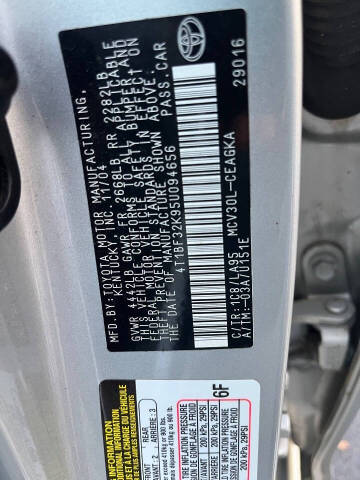 2005 Toyota Camry XLE V6