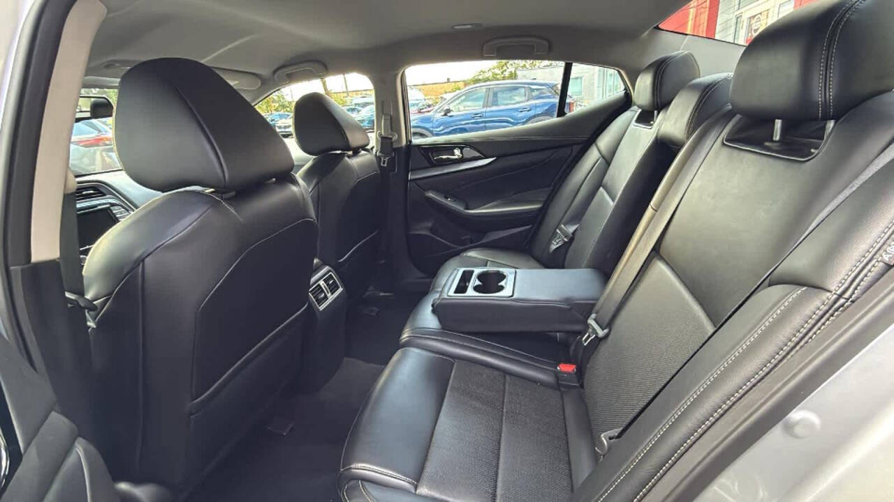 2023-nissan-maxima-3-5-sv-4dr-sedan.jpg