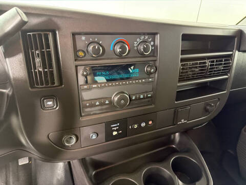 2018 Chevrolet Express 2500