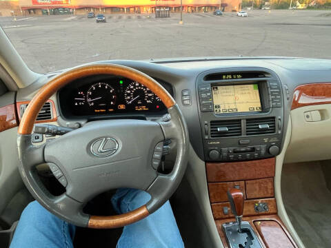 2004 Lexus LS 430