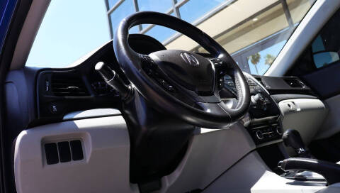 2017 Acura ILX