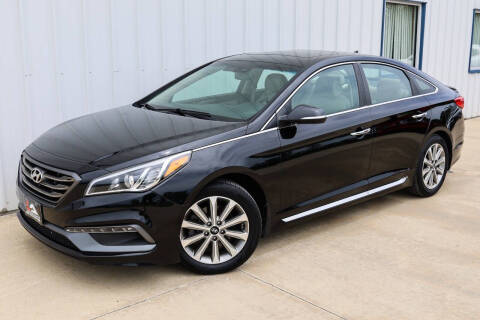 2017 Hyundai Sonata for sale at Lyman Auto in Griswold IA