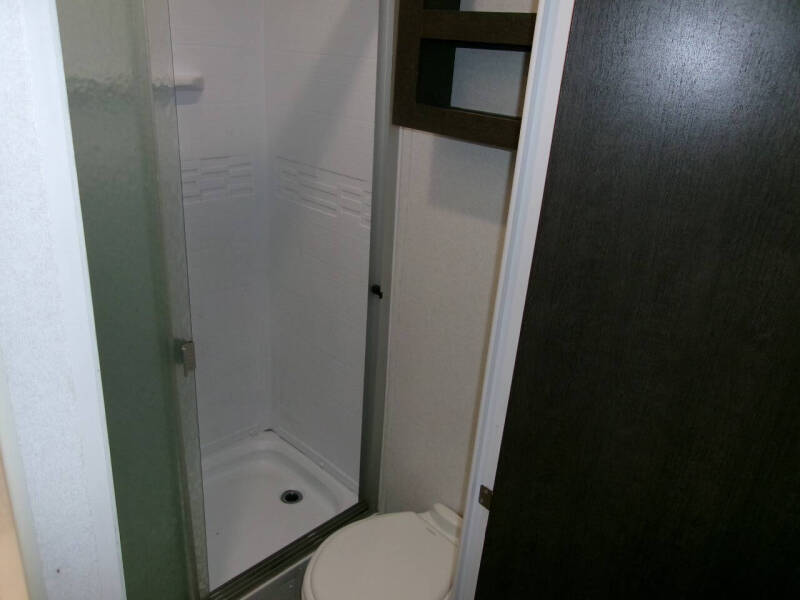 2019 Forest River Shockwave 25rqmx