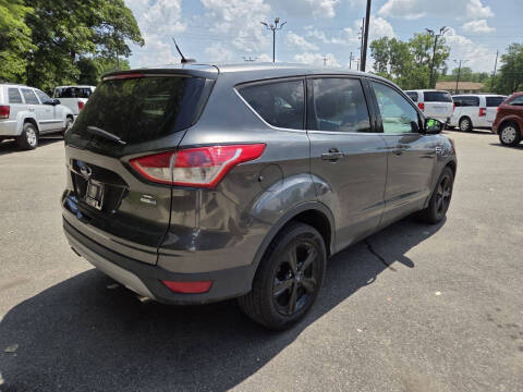2015 Ford Escape SE