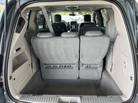 2009 Chrysler Town and Country Touring