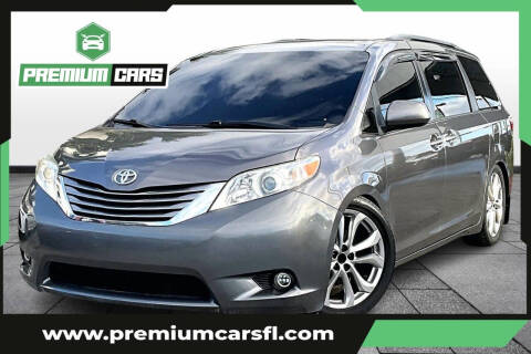 2017 Toyota Sienna XLE 7-Passenger Auto Access Seat