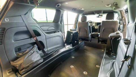 2024 Chrysler Pacifica Touring