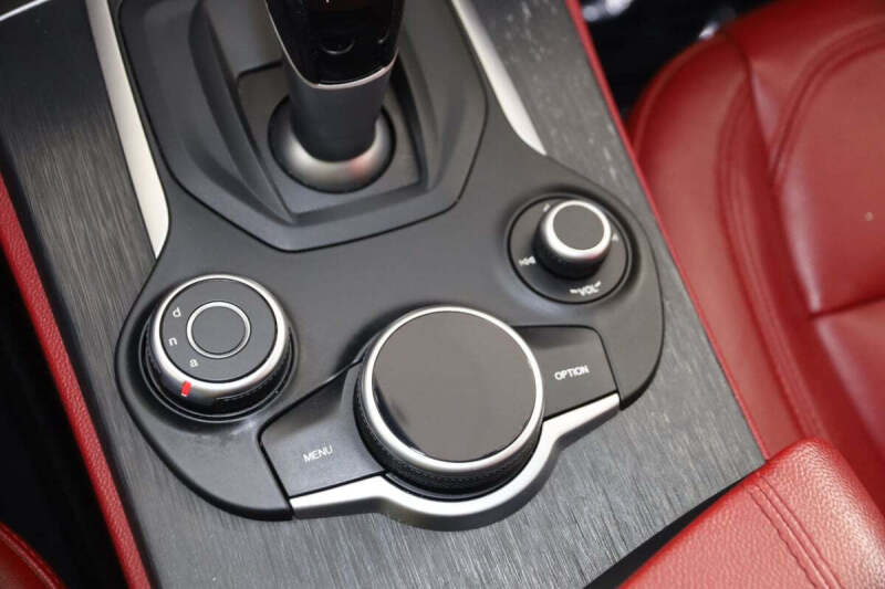 2019 Alfa Romeo Stelvio Base - Photo 25
