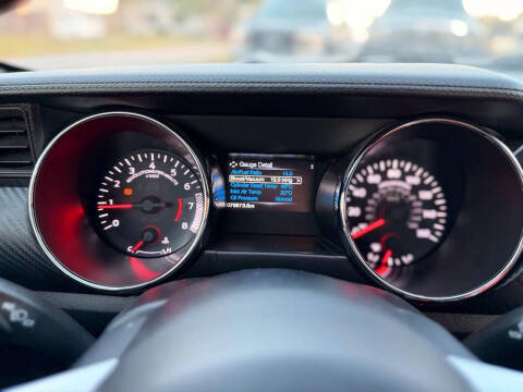 2015 Ford Mustang V6