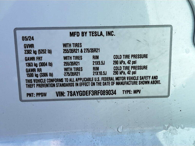 2024 Tesla Model Y Performance