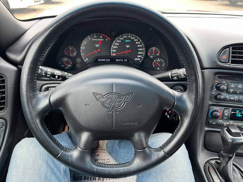 2004 Chevrolet Corvette