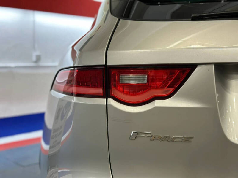 2017 Jaguar F-PACE S