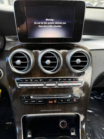 2017 Mercedes-Benz GLC GLC 300 4MATIC