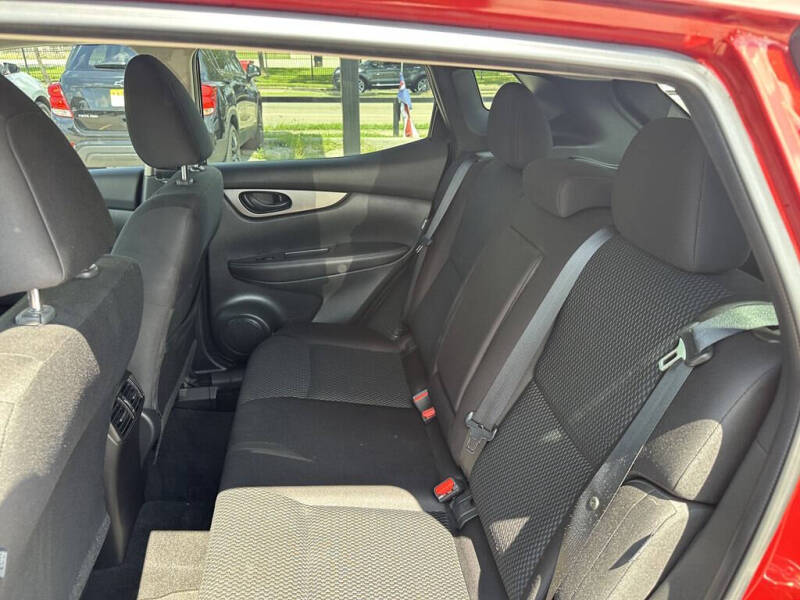 2022 Nissan Rogue Sport S