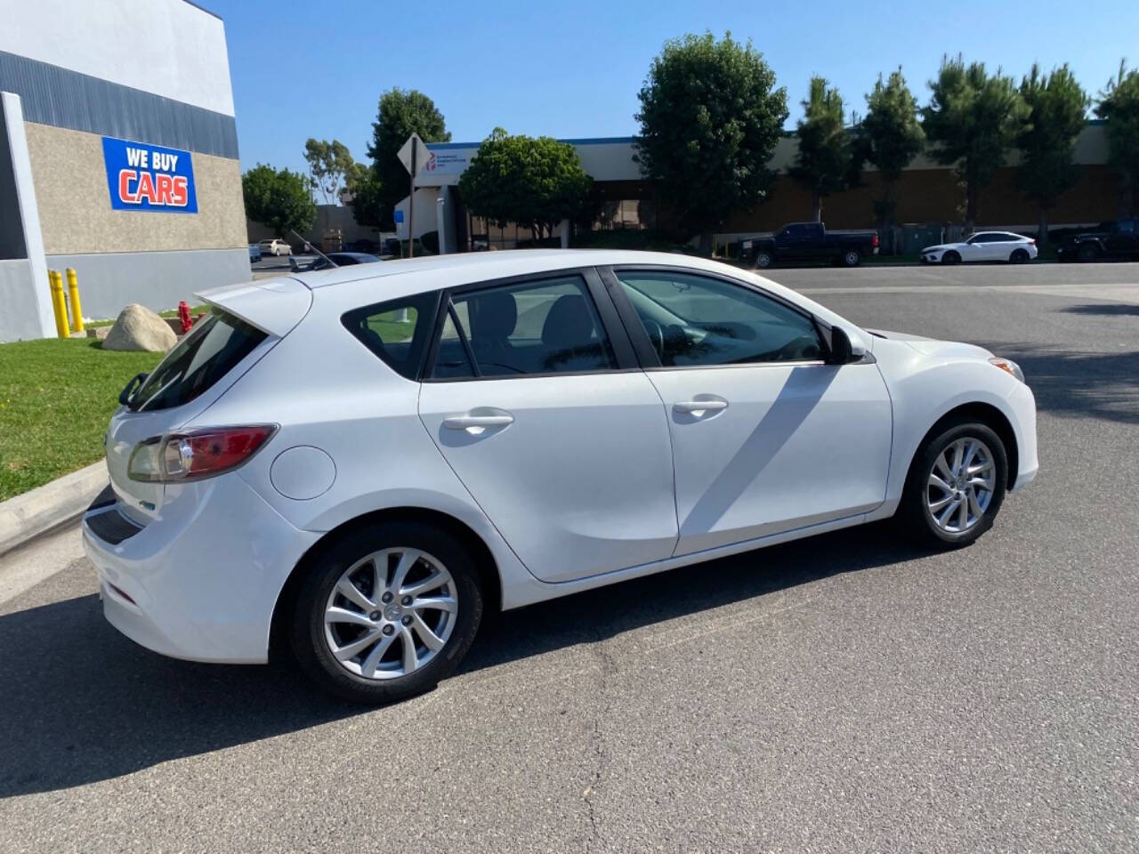 2012 Mazda Mazda3 for sale at ZRV AUTO INC in Brea, CA