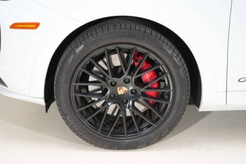 2021 Porsche Cayenne GTS