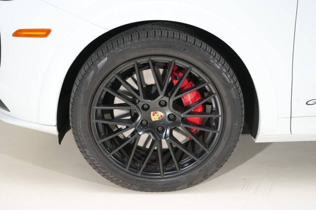 2021 Porsche Cayenne GTS