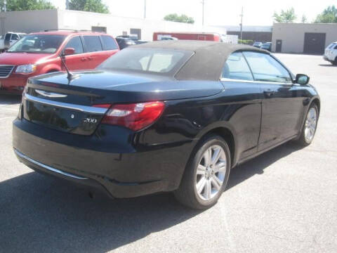 2012 Chrysler 200 Touring
