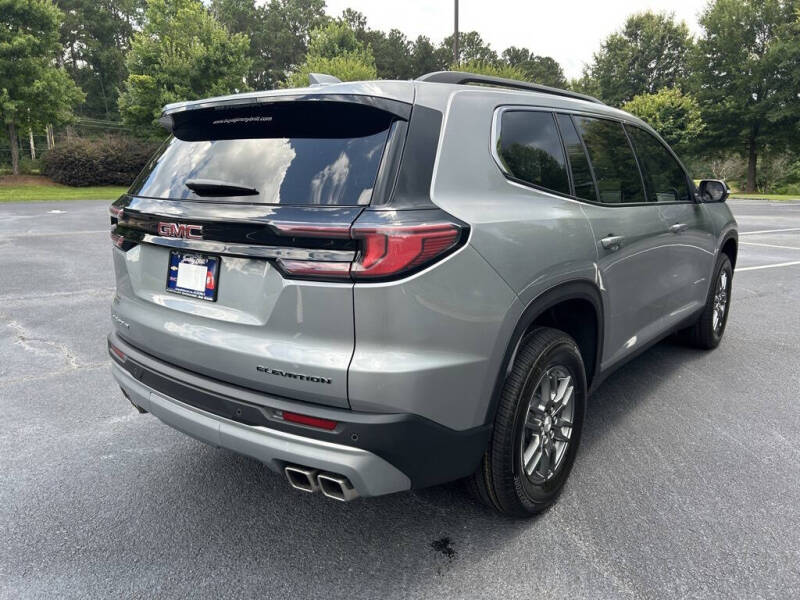 2025 GMC Acadia Elevation