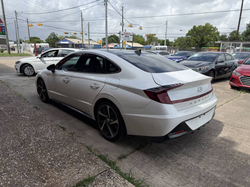 2022 Hyundai Sonata SEL Plus