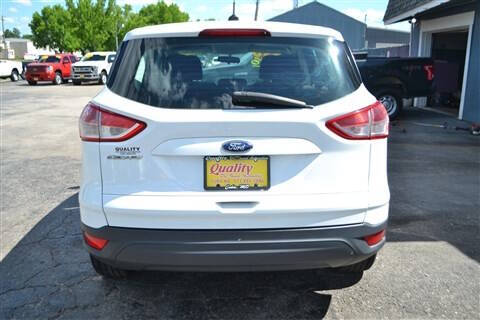 2016 Ford Escape S