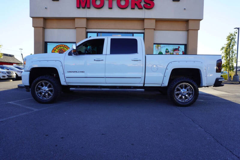 2015 GMC Sierra 2500HD Denali
