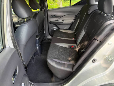 2020 Nissan Kicks SV