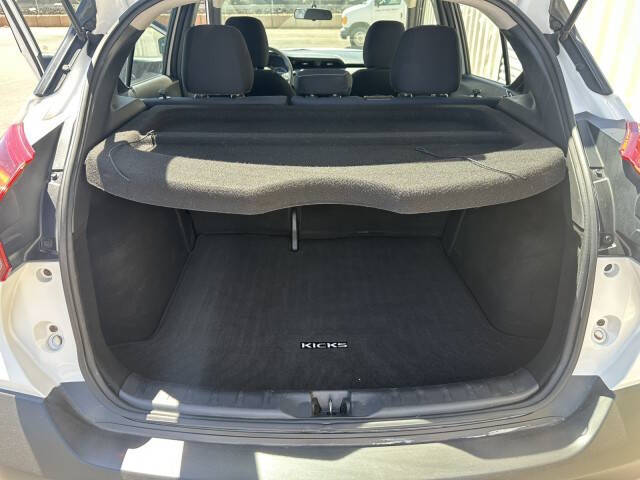 2018 Nissan Kicks SV