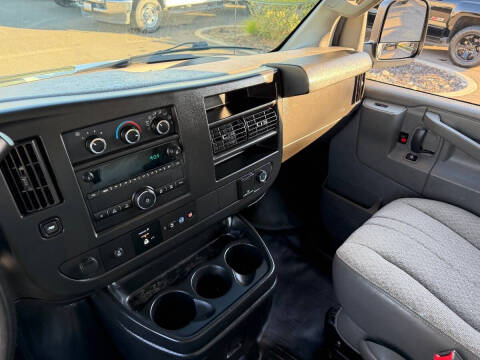 2021 Chevrolet Express 2500