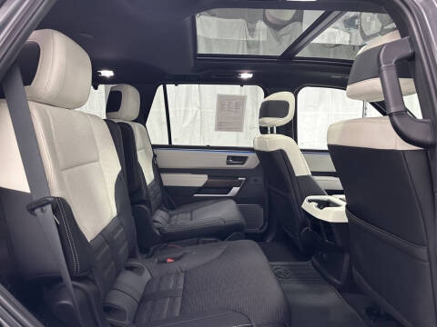 2024 Toyota Sequoia Capstone