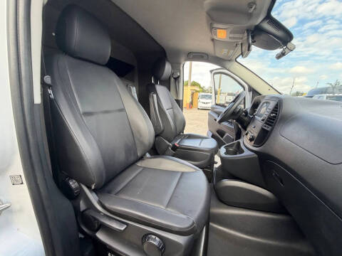 2023 Mercedes-Benz Metris Cargo