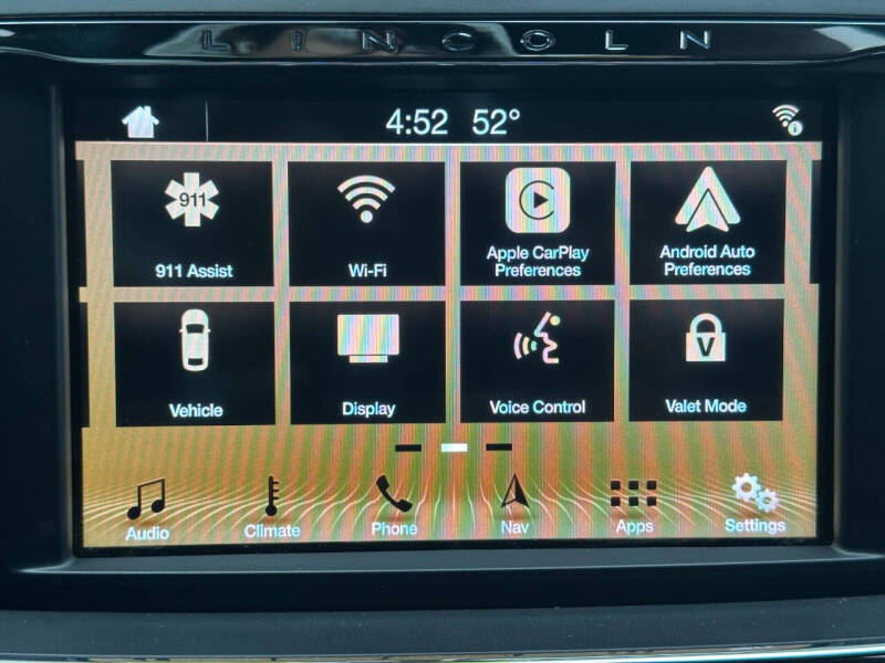 2017 Lincoln Continental Reserve