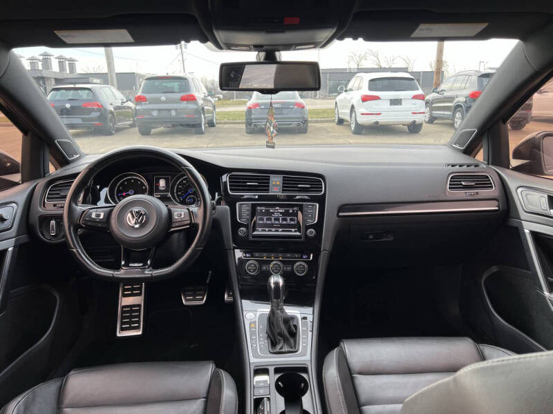 2015 Volkswagen Golf R 4Motion