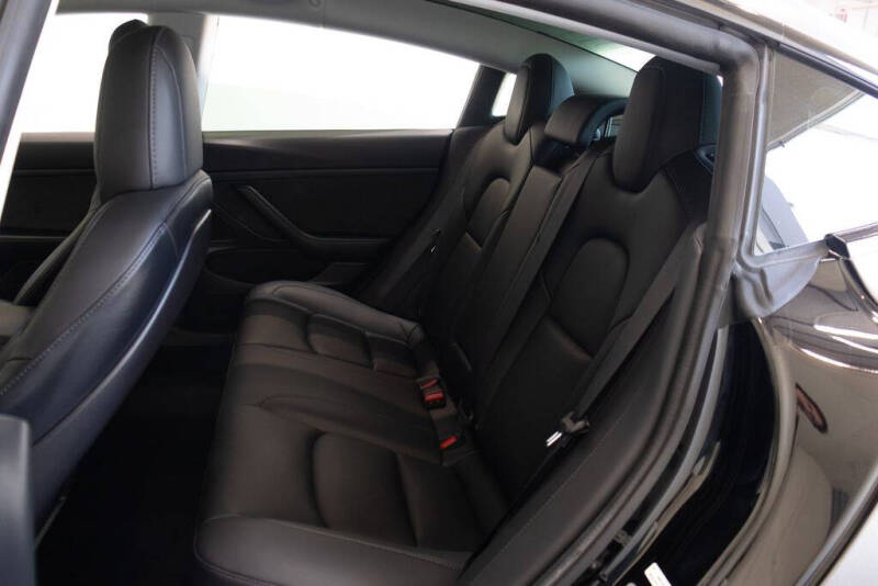 2020 Tesla Model 3 Standard Range Plus