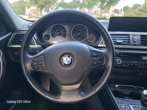 2017 BMW 3 Series 320i
