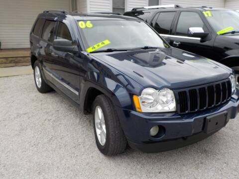 2006 Jeep Grand Cherokee for sale at SEBASTIAN AUTO SALES INC. in Terre Haute IN