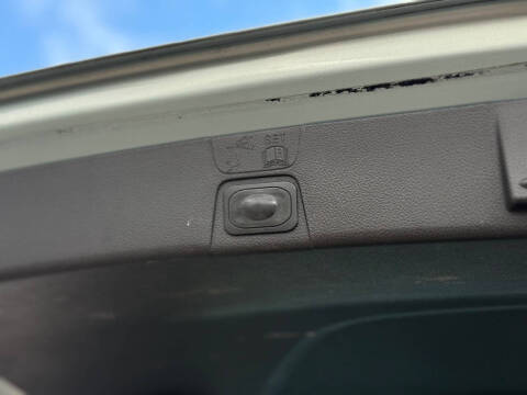 2013 Ford C-MAX Hybrid SE